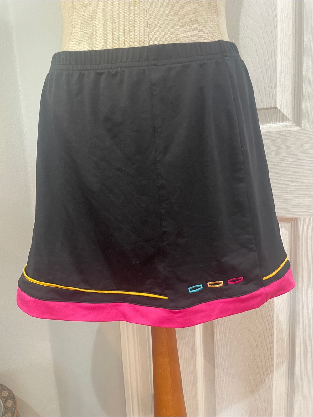 Tail athletic swim Skirt performance stretch black Pink women’s size M